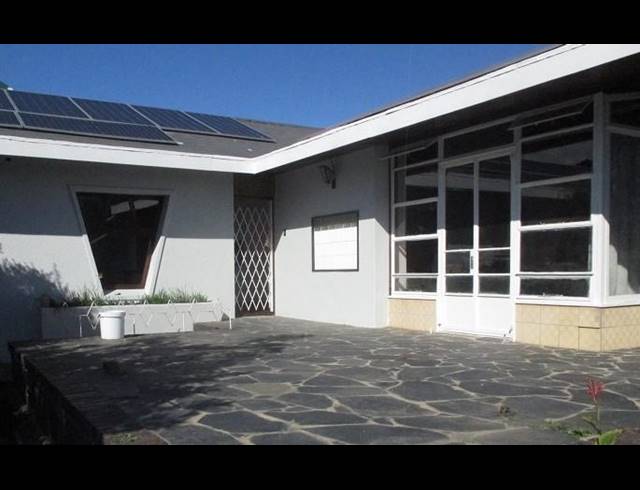 3 BEDROOM PROPERTY TO RENT IN DENNEBURG